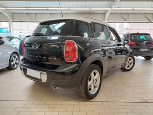 Mini Countryman 1.6 D 112 Ch Cooper Countryman 136 643km