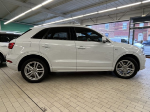 Audi Q3 2.0 Tdi 150ch S Tronic 7 Quattro S Line Q3 141 579km