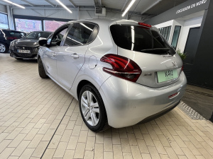 Peugeot 208 1.6 Bluehdi 100ch Style 208 92 174km