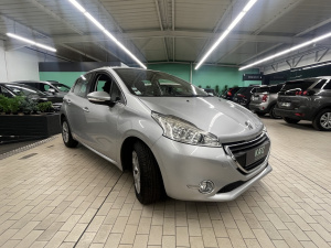 Peugeot 208 1.4 Hdi 68ch Active + Radar Et Clim Auto 208 95 745km