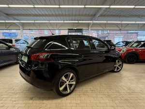 Peugeot 308 Phase Ii 1.5 Bluehdi 130ch Active 308 108 419km